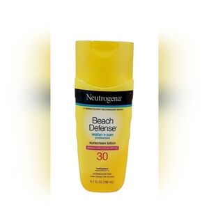 Neutrogena Beach Defense Water-Resistant Body Sunscreen Lotion Spf30